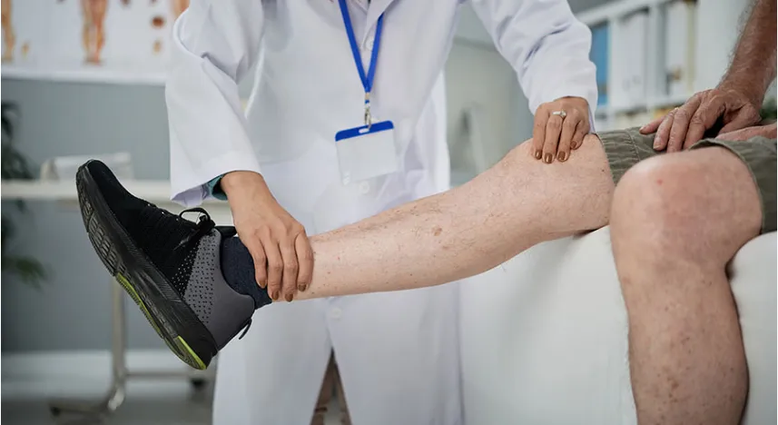 LEG & KNEE INJURIES