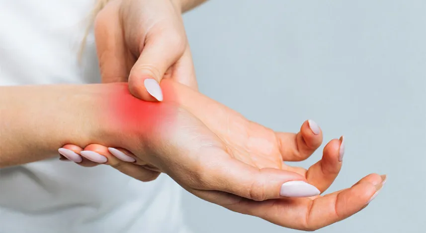 WRIST AND HAND INJURIES