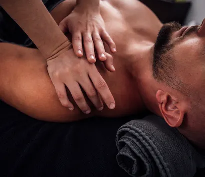 How Our Etobicoke Clinic Really Delivers Great Therapeutic Massage