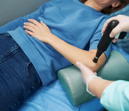 Shockwave Therapy in Etobicoke: Does It Really Work for Chronic Pain?